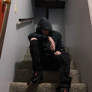 Meet your Posher, Jonathon